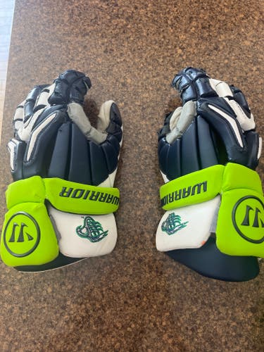 Used Player's Warrior Burn Pro Lacrosse 13” Gloves- Chesapeake Bayhawks