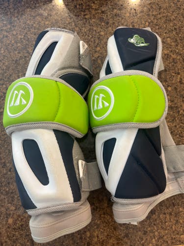Gently Used Chesapeake Bayhawks Large Warrior Burn Pro Arm Pads