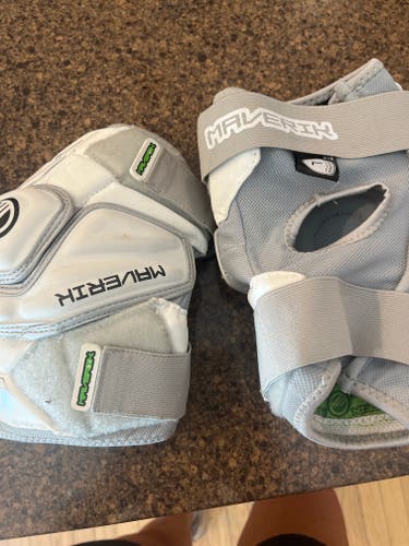 Maverik  Arm Pads— maybe used once