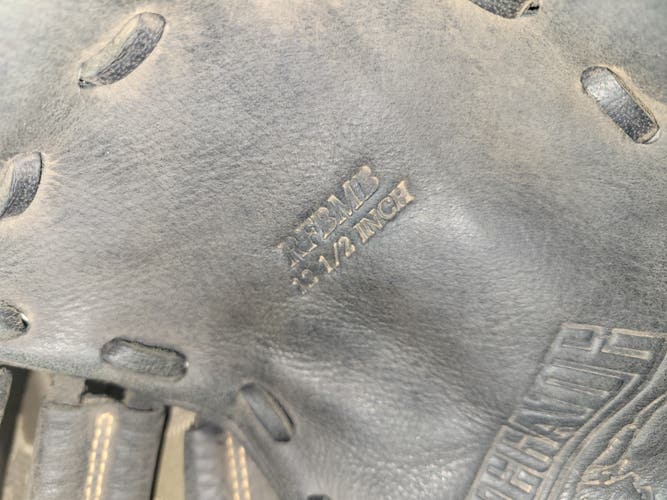 Used Rawlings Right Hand Throw First Base Renegade Baseball Glove 12.5"