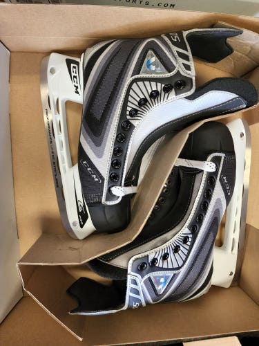 Senior New CCM Vector 05 Hockey Skates Regular Width Size 7.5