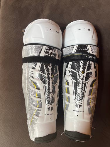 CCM Ultra Tacks Shin Pads