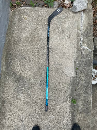 Junior Right Handed P88  Nexus 2N Pro Hockey Stick