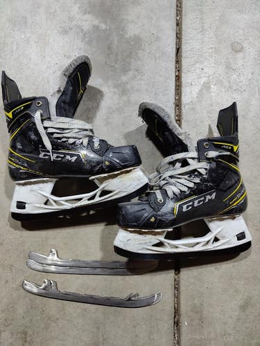 CCM Super Tacks AS3 Hockey Skates Size 6.5 with Black Steel along with 2 sets of extra blades