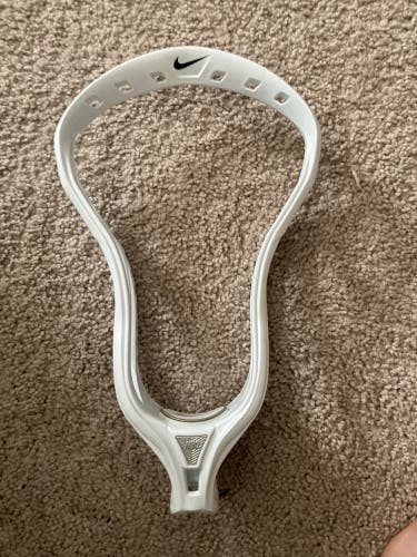 Brand New Unstrung Lakota 2