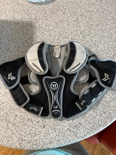 Used Youth Medium Warrior Rabil Next Shoulder Pads