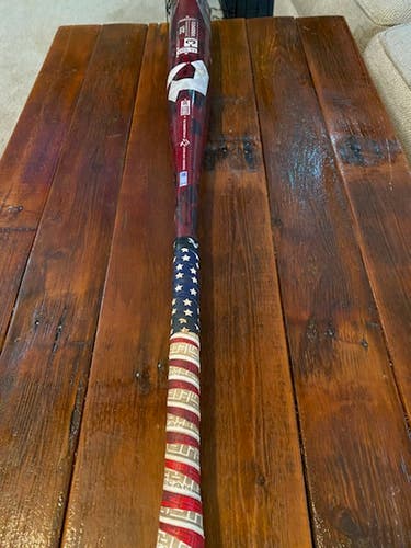 Used BBCOR Certified 2022 DeMarini Alloy Voodoo One Bat (-3) 28 oz 31"