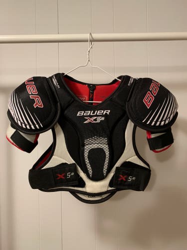 Used Senior Small Bauer Vapor X 5.0 Shoulder Pads