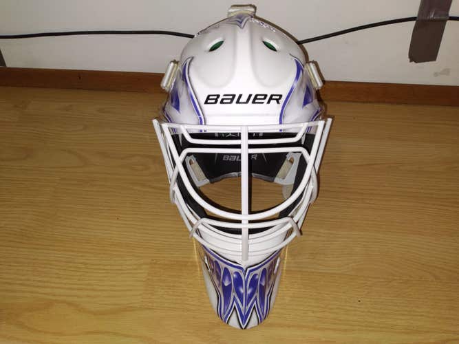 Bauer NME 9 Goalie Mask