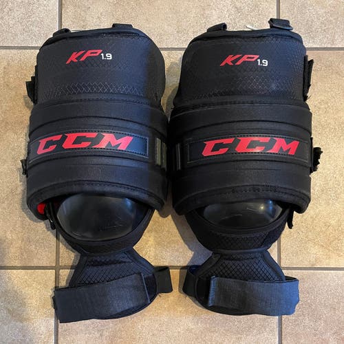 CCM KP 1.9 Sr Goalie Knee Pads