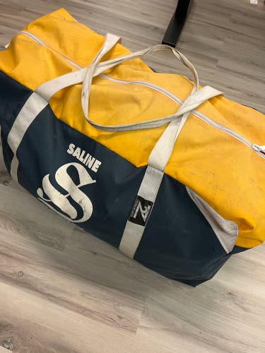 Saline HS (MI) Hockey Bag