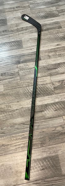New! 77 Flex Left Hand P92 Supreme ADV Hockey Stick