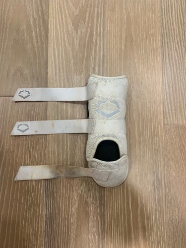White Junior EvoShield Leg Guard