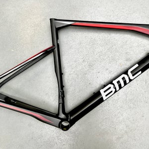 2018 BMC RoadMachine 01 Disc Brake Top End Carbon Frame Black Red 56cm