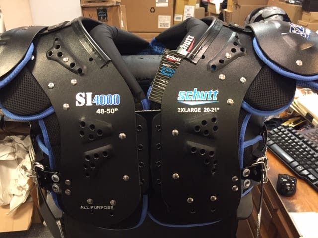 New Adult XXL Schutt SI4000 All Purpose Shoulder Pads (NO TRADES)