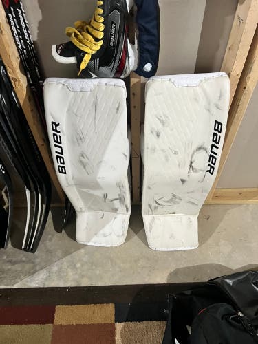 35" Bauer Ultrasonic Goalie Leg Pads