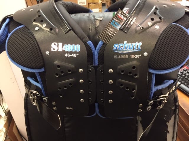 New Schutt SI4000 Shoulder Pads OL/DL Adult XL (NO TRADES)