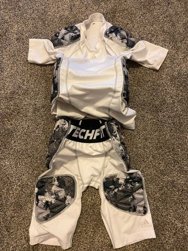 Adidas Techfit Girdle & Rib Pad Shirt