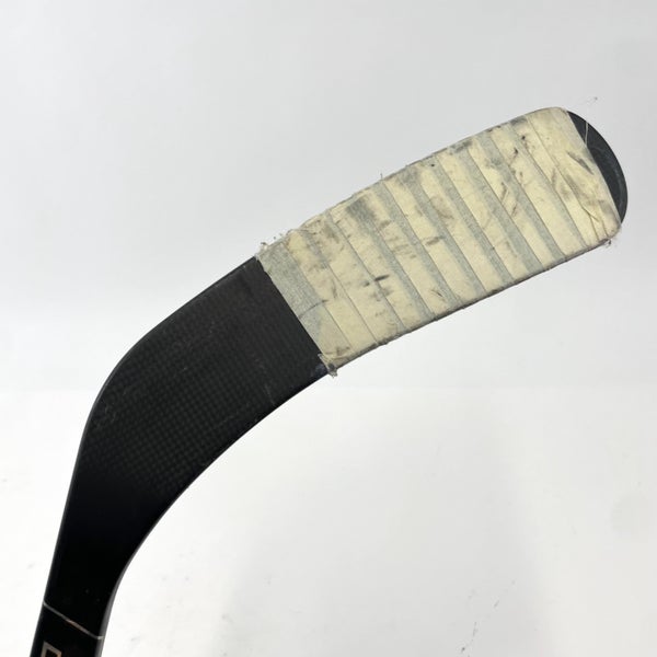 Used Left Handed Easton V9e - Unknown flex - Custom Toe Curve - Chris  Mckelvie | SidelineSwap