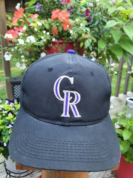 Vintage Logo 7 Colorado Rockies snapback hat in