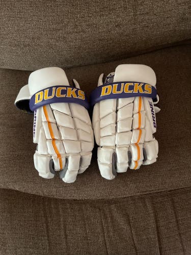 Used Player's Brine 14" Clutch Lacrosse Gloves