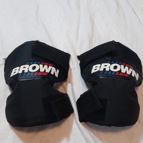 BROWN ICE HOCKEY GOALIE KNEE GUARDS SENIOR KNEE PADS