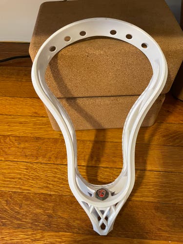 Signature Contract Lacrosse Head w/ BONUS Jimalax Semi-Soft Mesh