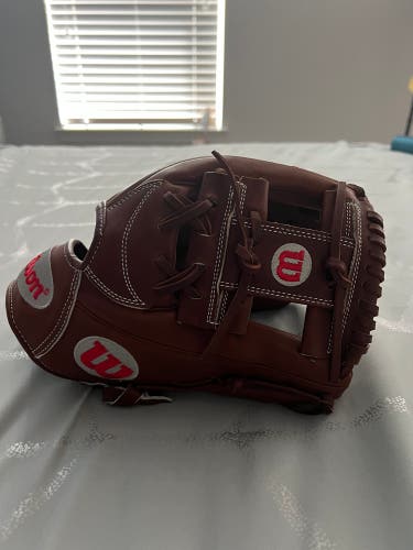 Wilson Infield 11.75" A2000 1787 Baseball Glove
