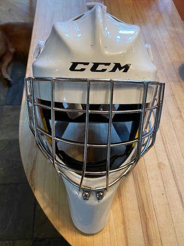 Senior Used CCM Axis 1.9 Goalie Mask