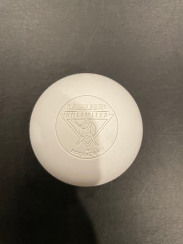 New  36 Pack (3 Dozen) Lacrosse Ball