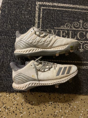 White Men's Size Men's 10.5 (W 11.5) Adidas