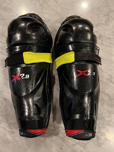 Bauer Vapor X2.9 Shin Pads