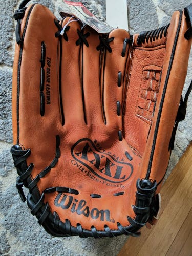 New Wilson Left Hand Throw A2526 Baseball Glove 14"