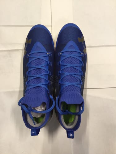 Unisex Molded Cleats Under Armour