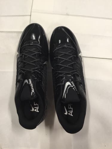Unisex Molded Cleats Nike