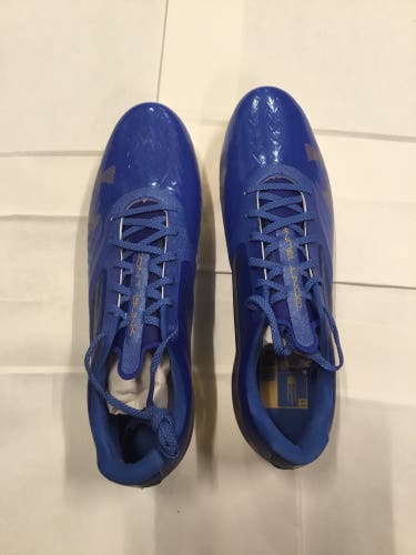 Unisex Molded Cleats Under Armour