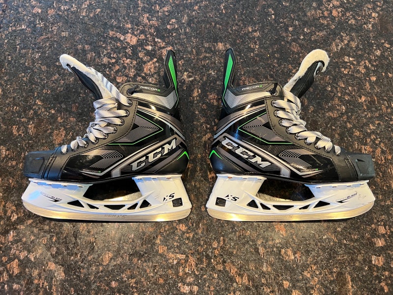 Used CCM Regular Width Size 8.5 RibCor 86K Hockey Skates