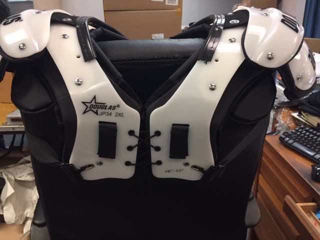 New Youth Douglas JP34 Shoulder Pads XXL (NO TRADES)