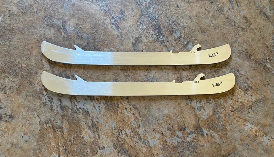 Used Bauer 254 mm LS3 Edge Senior Hockey Skate Steel | Pair
