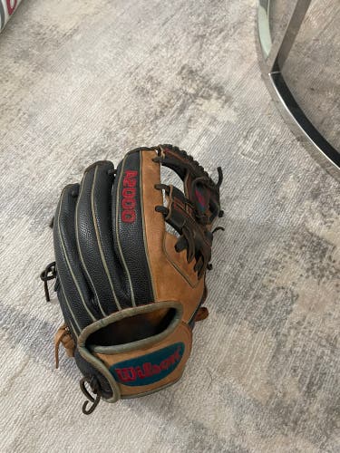 A2000 Glove DP Fit- Infield
