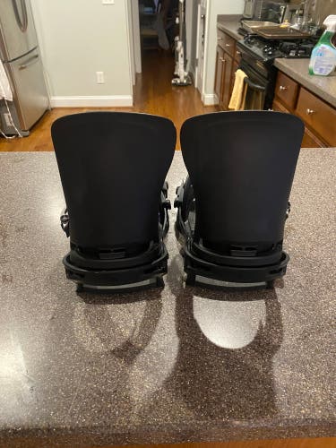 Men's Large Burton All Mountain Cartel X Snowboard Bindings