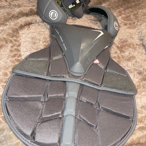 Medium Maverik Empire Chest Protector