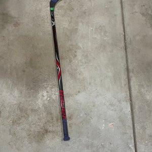 Used Intermediate Bauer Left Hand Vapor X700 Hockey Stick P92
