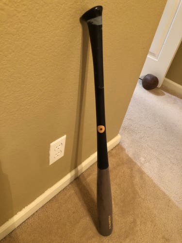 Axe Pro Fit 271 Wood (-3) 29 oz 32" Maple Bat