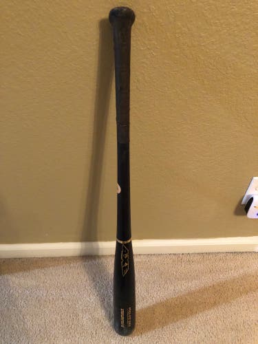 Axe Pro Fit 243 Maple Wood (-3) 29 oz 32" Wood Bat