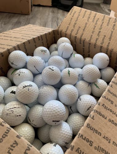 48 Used Titleist, Bridgestone, Callaway, Nike, Wilson, MaxFli Assorted Golf Balls