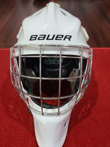 Senior Used Bauer NME IX Goalie Mask Fit 1
