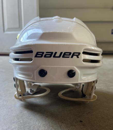 Used Medium Bauer 4500 Helmet