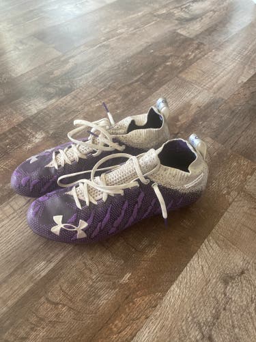 Men's Size 11 (Women's 12) Low Cut Spotlight MC