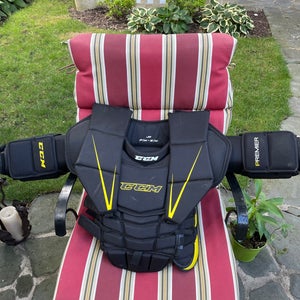 New Medium CCM  Premier Goalie Chest Protector